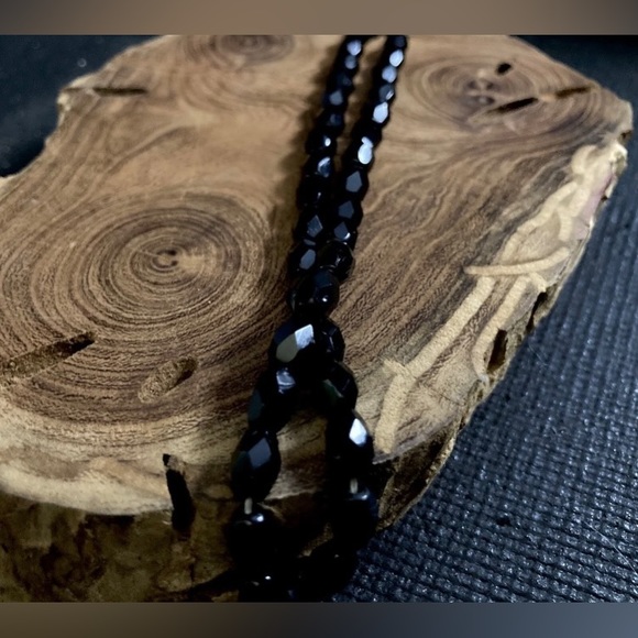 Vintage Mourning Beads Jet Glass ￼Edwardian Mourning Necklace 16" - Picture 4 of 12